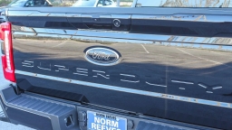 Ford Super Duty F-250 SRW LARIAT 4WD Crew Cab 6.75' Box 2026