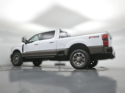 Ford Super Duty F-250 SRW King Ranch 4WD Crew Cab 6.75' Box 2026