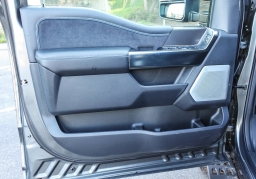 Ford Super Duty F-250 SRW Platinum 4WD Crew Cab 6.75' Box 2026