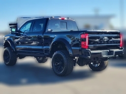 Ford Super Duty F-250 SRW LARIAT 4WD Crew Cab 6.75' Box 2026