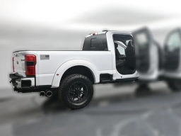 Ford Super Duty F-250 SRW LARIAT 4WD Crew Cab 6.75' Box 2026