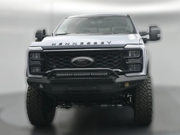 Ford Super Duty F-250 SRW LARIAT 4WD Crew Cab 6.75' Box 2026