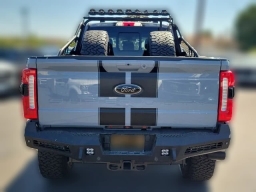 Ford Super Duty F-250 SRW LARIAT 4WD Crew Cab 6.75' Box 2026