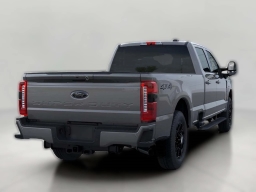 Ford Super Duty F-250 SRW XLT 4WD Crew Cab 8' Box 2026