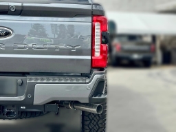 Ford Super Duty F-250 SRW LARIAT 4WD Crew Cab 6.75' Box 2026