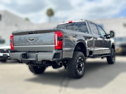 Ford Super Duty F-250 SRW LARIAT 4WD Crew Cab 6.75' Box 2026