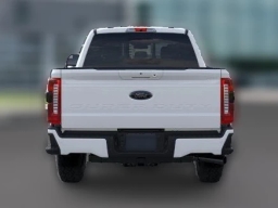 Ford Super Duty F-250 SRW XLT 4WD Crew Cab 6.75' Box 2026