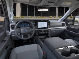 Ford Super Duty F-250 SRW XLT 4WD Crew Cab 6.75' Box 2026