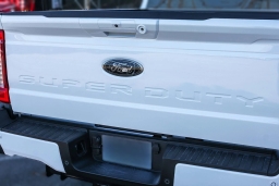 Ford Super Duty F-250 SRW LARIAT 4WD Crew Cab 6.75' Box 2026