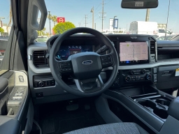 Ford Super Duty F-250 SRW XLT 4WD Crew Cab 6.75' Box 2026
