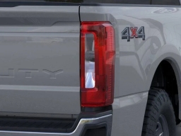 Ford Super Duty F-250 SRW XL 4WD Crew Cab 6.75' Box 2026