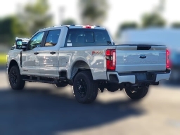 Ford Super Duty F-250 SRW XL 4WD Crew Cab 6.75' Box 2026
