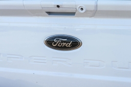 Ford Super Duty F-250 SRW XLT 4WD Crew Cab 6.75' Box 2026