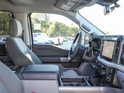 Ford Super Duty F-250 SRW XLT 4WD Crew Cab 6.75' Box 2026