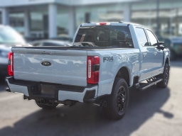 Ford Super Duty F-250 SRW XLT 4WD Crew Cab 6.75' Box 2026