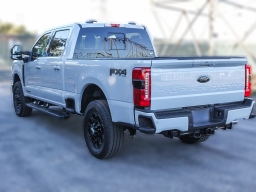 Ford Super Duty F-250 SRW LARIAT 4WD Crew Cab 6.75' Box 2026