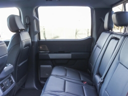 Ford Super Duty F-250 SRW LARIAT 4WD Crew Cab 6.75' Box 2026