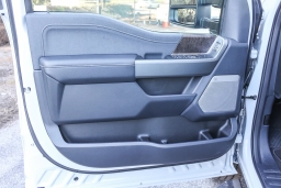 Ford Super Duty F-250 SRW LARIAT 4WD Crew Cab 6.75' Box 2026