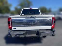 Ford Super Duty F-250 SRW King Ranch 4WD Crew Cab 6.75' Box 2026
