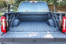Ford Super Duty F-250 SRW LARIAT 4WD Crew Cab 6.75' Box 2026