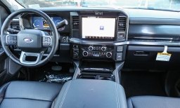 Ford Super Duty F-250 SRW LARIAT 4WD Crew Cab 6.75' Box 2026