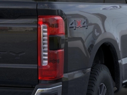 Ford Super Duty F-250 SRW LARIAT 4WD Crew Cab 8' Box 2026