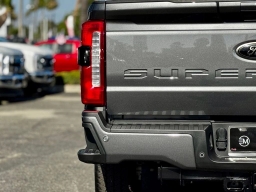 Ford Super Duty F-250 SRW XLT 4WD Crew Cab 6.75' Box 2026