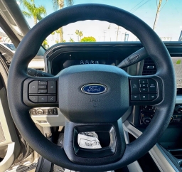 Ford Super Duty F-250 SRW XLT 4WD Crew Cab 6.75' Box 2026