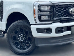 Ford Super Duty F-250 SRW XLT 4WD Crew Cab 6.75' Box 2026