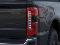 Ford Super Duty F-250 SRW LARIAT 4WD Crew Cab 6.75' Box 2026
