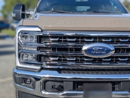 Ford Super Duty F-250 SRW LARIAT 4WD Crew Cab 6.75' Box 2026