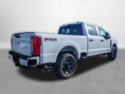 Ford Super Duty F-250 SRW XL 4WD Crew Cab 6.75' Box 2026