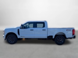 Ford Super Duty F-250 SRW XL 4WD Crew Cab 6.75' Box 2026
