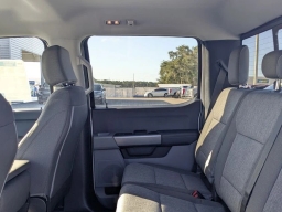 Ford Super Duty F-250 SRW XL 4WD Crew Cab 6.75' Box 2026