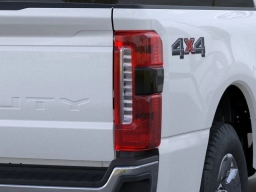 Ford Super Duty F-250 SRW LARIAT 4WD Crew Cab 6.75' Box 2026