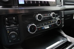 Ford Super Duty F-250 SRW LARIAT 4WD Crew Cab 6.75' Box 2026