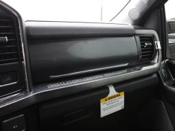 Ford Super Duty F-250 SRW LARIAT 4WD Crew Cab 6.75' Box 2026
