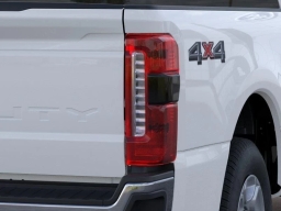 Ford Super Duty F-250 SRW XLT 4WD Crew Cab 6.75' Box 2026
