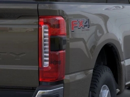 Ford Super Duty F-250 SRW XLT 4WD Crew Cab 6.75' Box 2026