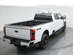 Ford Super Duty F-250 SRW LARIAT 4WD Crew Cab 8' Box 2026