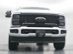 Ford Super Duty F-250 SRW LARIAT 4WD Crew Cab 8' Box 2026