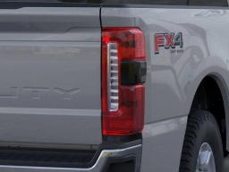 Ford Super Duty F-250 SRW XLT 4WD Crew Cab 6.75' Box 2026