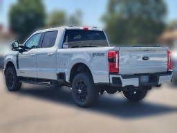 Ford Super Duty F-250 SRW LARIAT 4WD Crew Cab 6.75' Box 2026