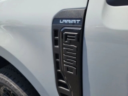 Ford Super Duty F-250 SRW LARIAT 4WD Crew Cab 6.75' Box 2026