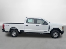 Ford Super Duty F-250 SRW XL 4WD Crew Cab 6.75' Box 2026