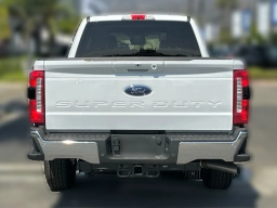 Ford Super Duty F-350 SRW LARIAT 2WD Crew Cab 6.75' Box 2026
