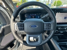 Ford Super Duty F-350 SRW LARIAT 2WD Crew Cab 6.75' Box 2026