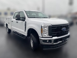 Ford Super Duty F-350 SRW XL 4WD Crew Cab 8' Box 2026