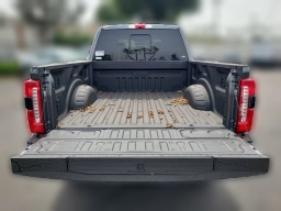 Ford Super Duty F-350 SRW XLT 4WD Crew Cab 6.75' Box 2026
