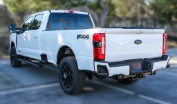 Ford Super Duty F-350 SRW LARIAT 4WD Crew Cab 8' Box 2026